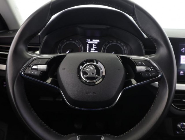 Škoda Kamiq  1.0 TSI Style