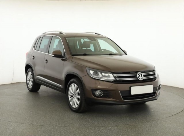 Volkswagen Tiguan  2.0 TDI Sport