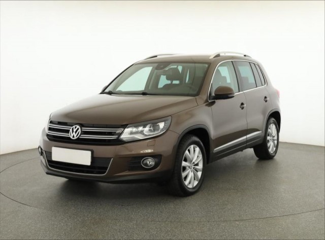 Volkswagen Tiguan  2.0 TDI Sport