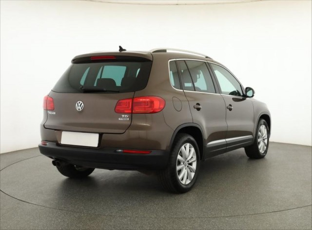 Volkswagen Tiguan  2.0 TDI Sport