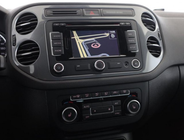 Volkswagen Tiguan  2.0 TDI Sport