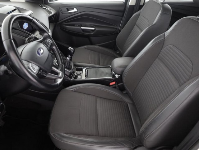 Ford Kuga  2.0 TDCi 