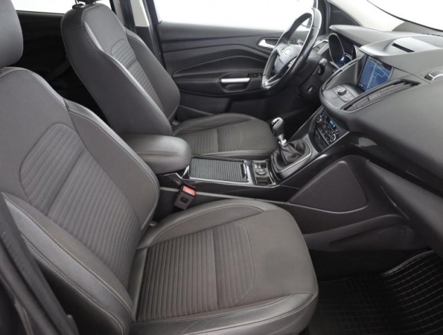 Ford Kuga  1.5 EcoBoost 