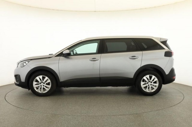 Peugeot 5008  1.5 BlueHDi 