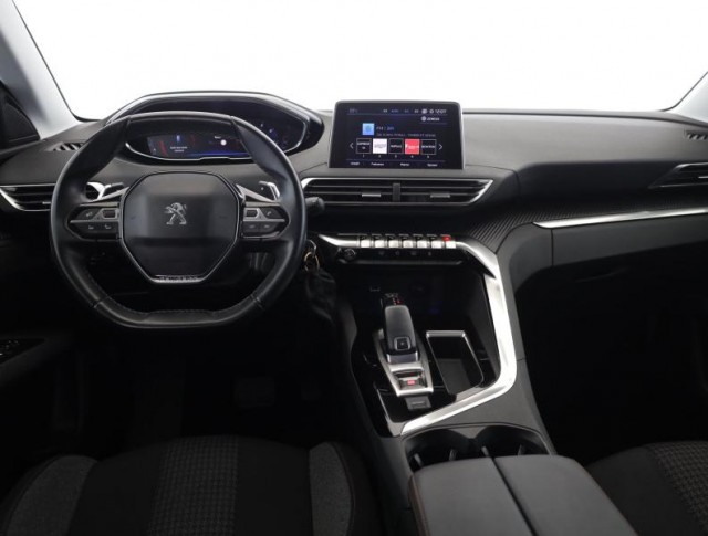 Peugeot 5008  1.5 BlueHDi 