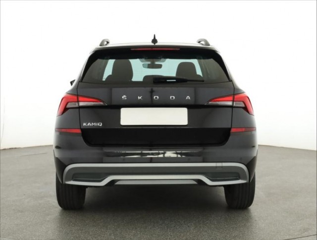 Škoda Kamiq  1.0 TSI Ambition