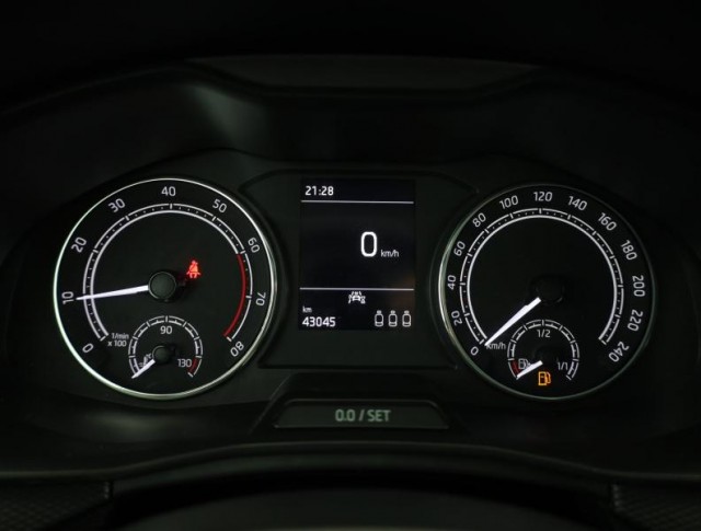 Škoda Kamiq  1.0 TSI Ambition