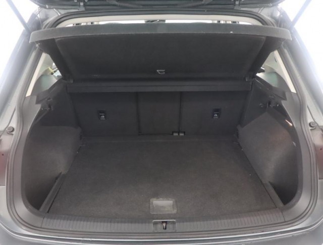 Volkswagen Tiguan  2.0 TDI 