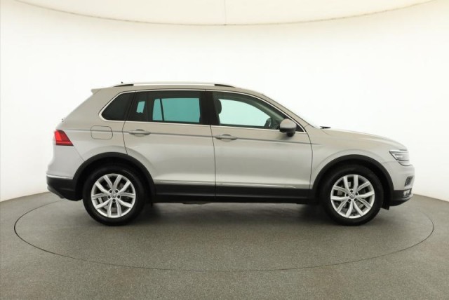 Volkswagen Tiguan  2.0 TDI 
