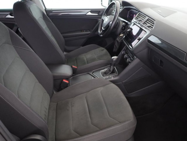 Volkswagen Tiguan  2.0 TDI 