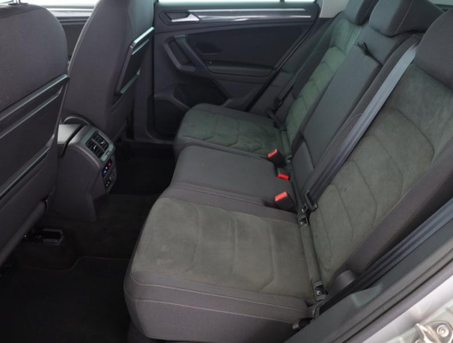 Volkswagen Tiguan  2.0 TDI 