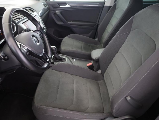 Volkswagen Tiguan  2.0 TDI 
