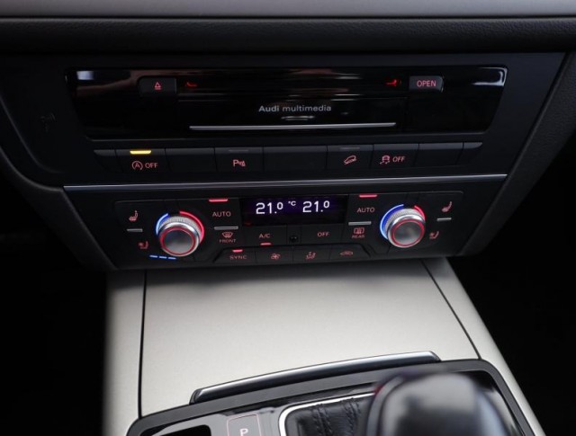 Audi A6 Allroad  3.0 BiTDI 
