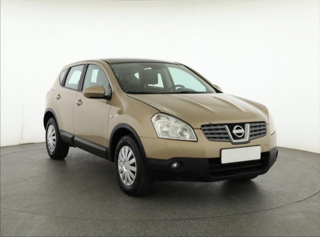Nissan Qashqai  1.6 