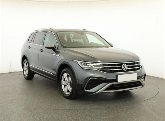 Volkswagen Tiguan  2.0 TDI Elegance