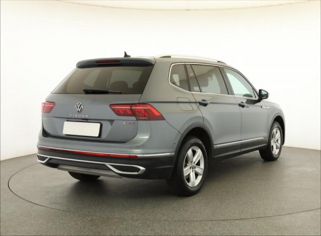 Volkswagen Tiguan  2.0 TDI Elegance