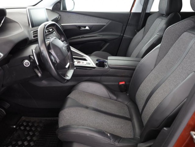 Peugeot 3008  1.6 PureTech 