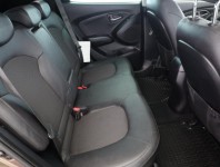 Hyundai ix35  2.0 CRDi Trikolor