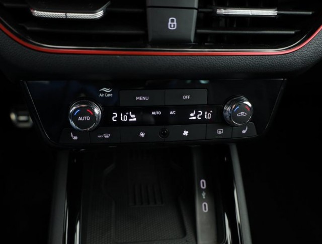 Škoda Kamiq  1.0 TSI Monte Carlo