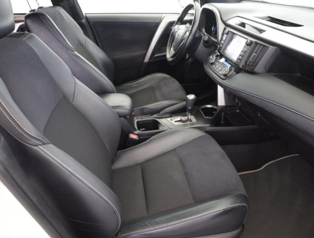 Toyota RAV 4  2.5 Hybrid 