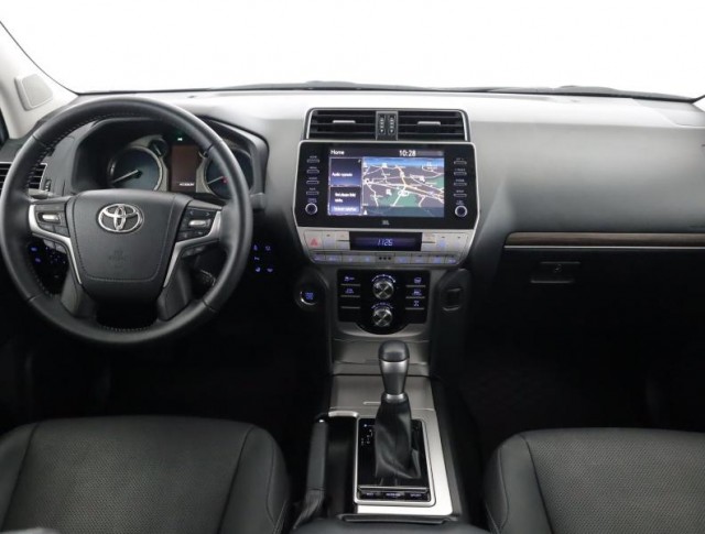 Toyota Land Cruiser  2.8 D-4D 