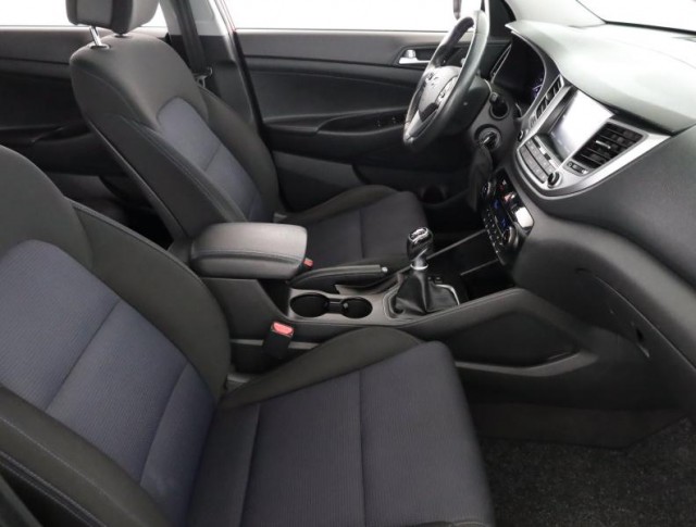 Hyundai Tucson  1.7 CRDi 