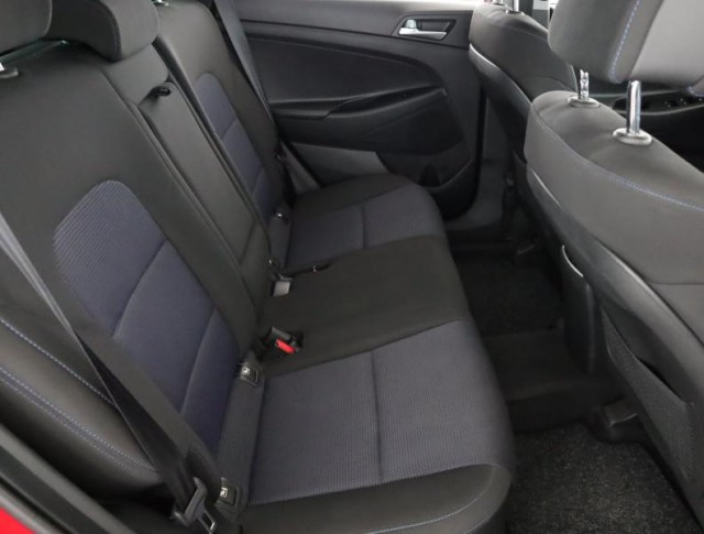 Hyundai Tucson  1.7 CRDi 