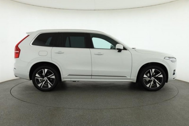 Volvo XC90  B5 AWD 