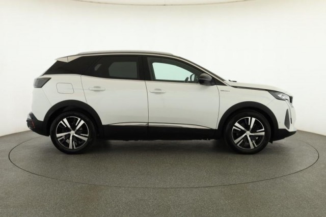Peugeot 3008  e-Hybrid 300 GT