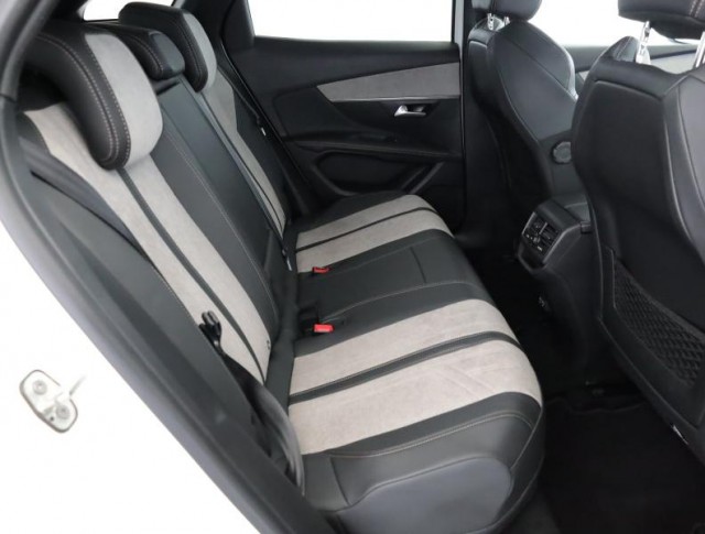 Peugeot 3008  e-Hybrid 300 GT