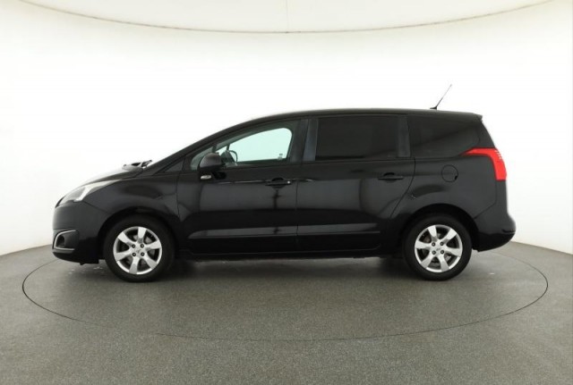 Peugeot 5008  1.6 HDi 
