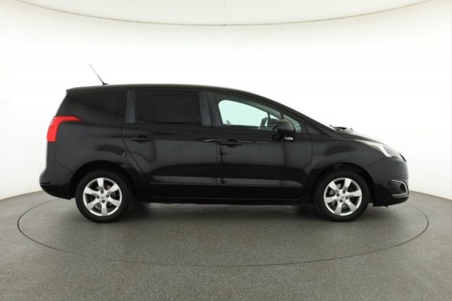 Peugeot 5008  1.6 HDi 