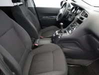 Peugeot 5008  1.6 HDi 