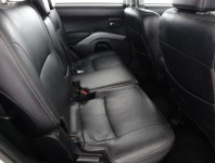 Mitsubishi Outlander  2.4 MIVEC 