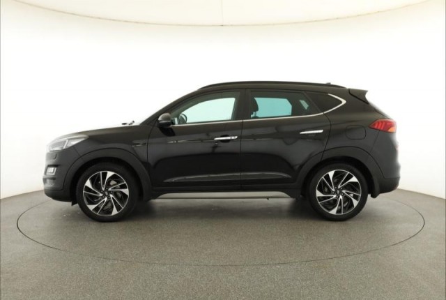 Hyundai Tucson  2.0 CRDi 