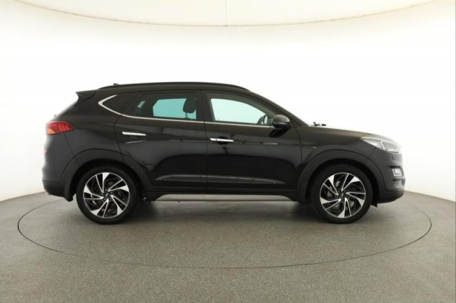 Hyundai Tucson  2.0 CRDi 