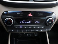 Hyundai Tucson  2.0 CRDi 