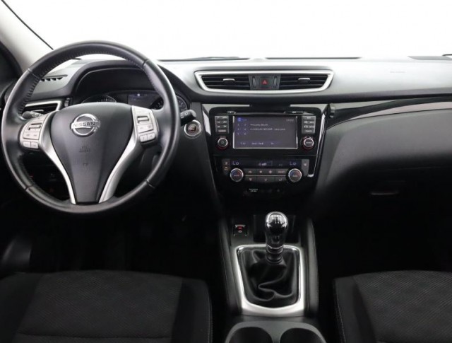 Nissan Qashqai  1.6 DIG-T 