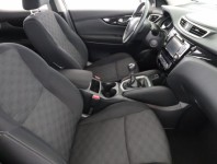 Nissan Qashqai  1.6 DIG-T 
