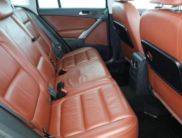 Volkswagen Tiguan  2.0 TDI 