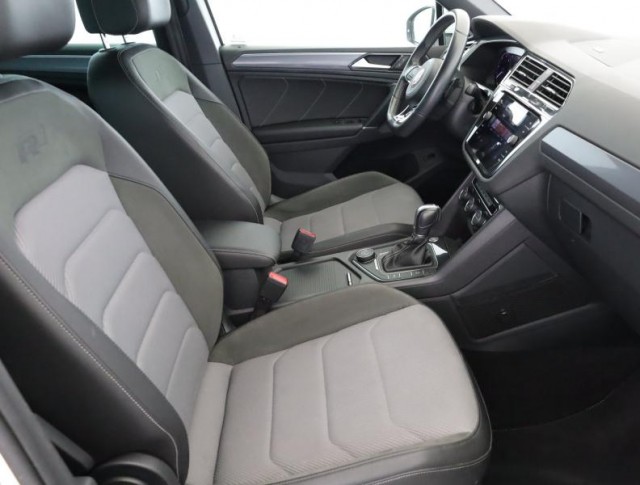 Volkswagen Tiguan  2.0 TDI R-Line