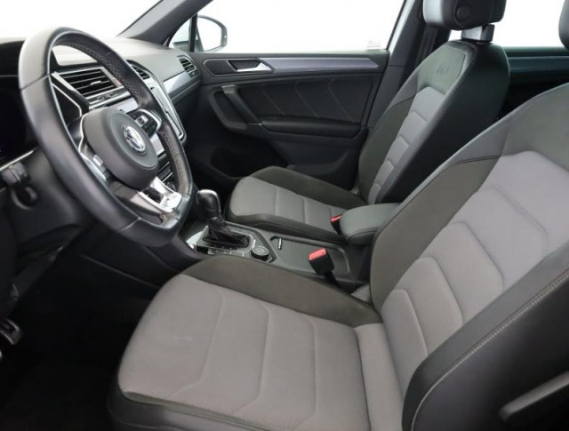 Volkswagen Tiguan  2.0 TDI R-Line