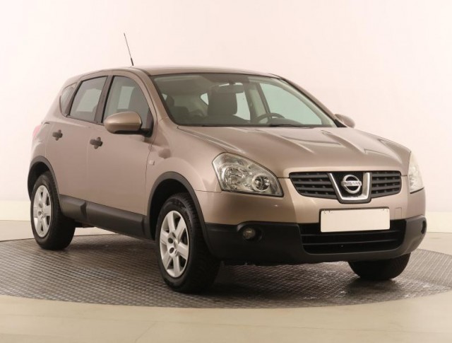 Nissan Qashqai  1.6 