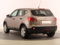 Nissan Qashqai  1.6 