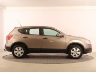 Nissan Qashqai  1.6 