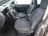 Nissan Qashqai  1.6 