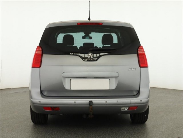 Peugeot 5008  2.0 BlueHDi 