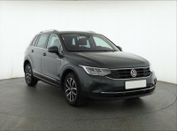 Volkswagen Tiguan  1.5 TSI Life