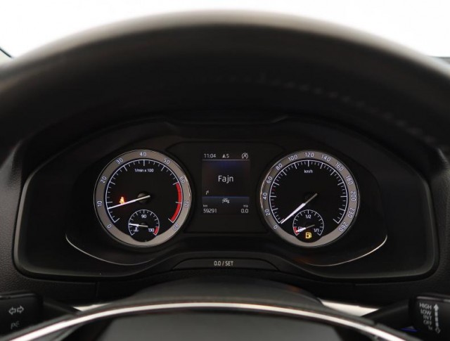 Škoda Karoq  1.5 TSI Ambition