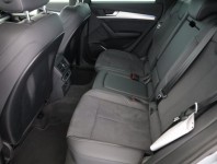 Audi Q5  40 TDI S line